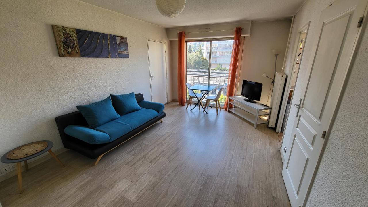 Apartament Studio Heart Of Golfe Juan Zewnętrze zdjęcie